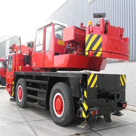 GROVE GMK-2035