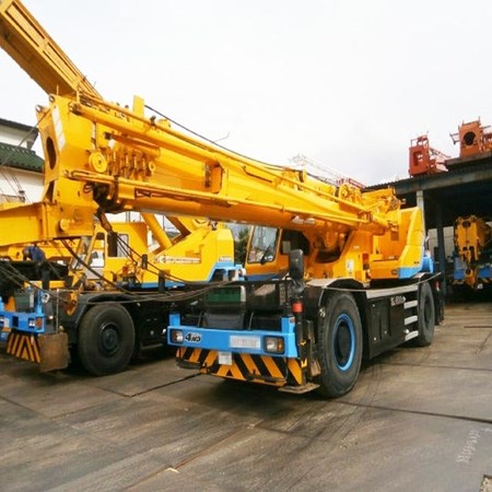 51 ton KATO KR50H-L2 Used Rough Terrain Crane for Sale