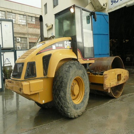 2006 Caterpillar CS-563E - SMOOTH DRUM VIBRATORY USED COMPACTOR for Sale