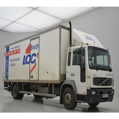 Volvo – 2002 – FL6-180 Used Truck for Sale