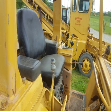 Caterpillar – 953 Used Track Loader for Sale