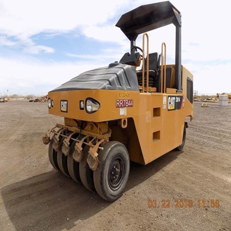 Caterpillar – CW14 Used Pneumatic Compactor for Sale