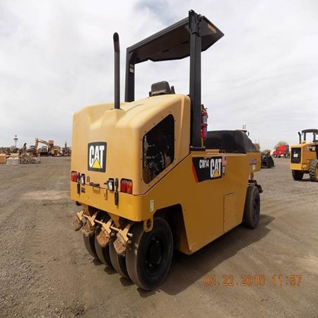 Caterpillar – CW14 Used Pneumatic Compactor for Sale