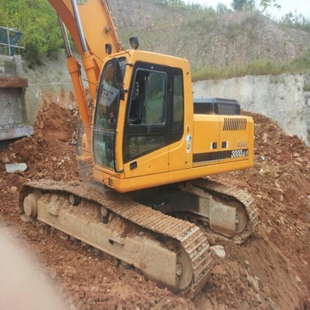 Used R3000-7 Crawler Excavator – Hyundai for Sale