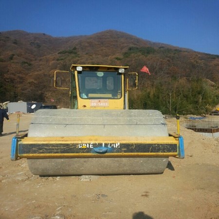 Caterpillar – CS531C Used Smooth Drum compactor for Sale