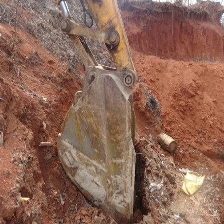 Used R2900L Crawler Excavator – Hyundai for Sale