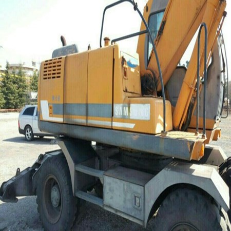 SAMSUNG – MX175W Used Wheel Excavator for Sale