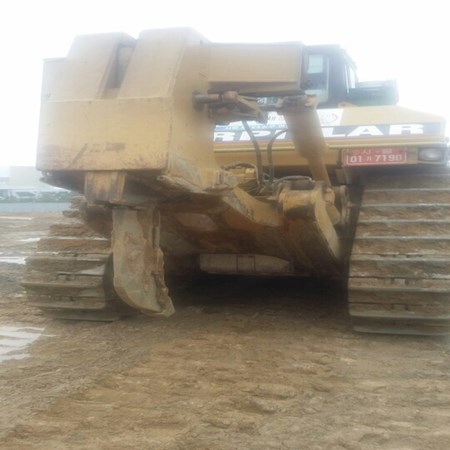 Caterpillar – 1990 – D9N Used Bulldozer for Sale
