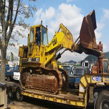 Caterpillar – 973 Used Wheel Loader for Sale