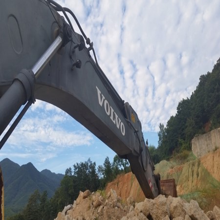 Used Crawler Excavator EC290BL – VOLVO for Sale