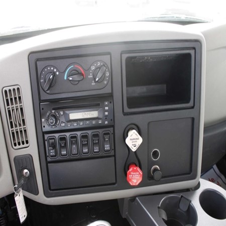 Used INTERNATIONAL 8600 Crane Truck for Sale