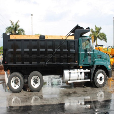 Used 2009 MACK CX612 T/A Steel Dump Truck for sale