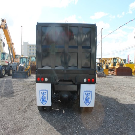 Used INTERNATIONAL 9200 T/A Steel Dump Truck for sale