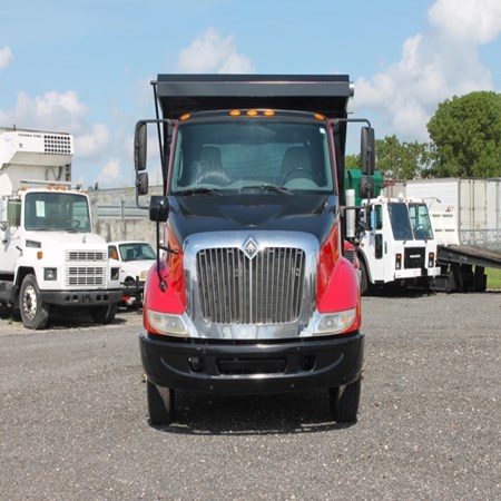 Used INTERNATIONAL 8600 T/A Steel Dump Truck for sale