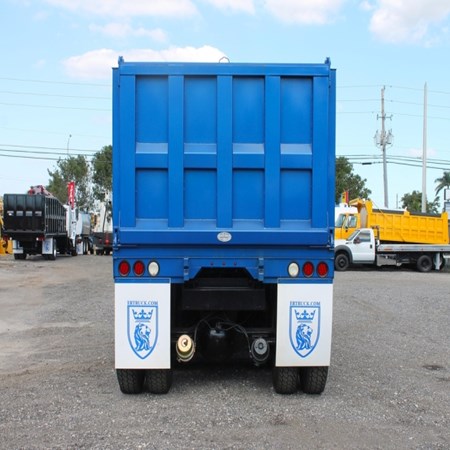 Used INTERNATIONAL 8600 Tri-Axle Steel Dump Truck for sale