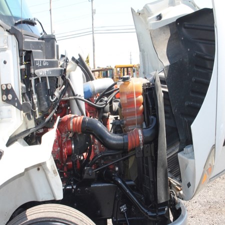 Used INTERNATIONAL 8600 Tri-Axle Steel Dump Truck for sale