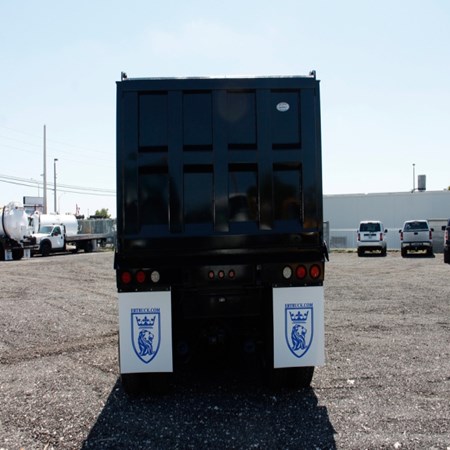 Used INTERNATIONAL 8600 Tri-Axle Steel Dump Truck for sale
