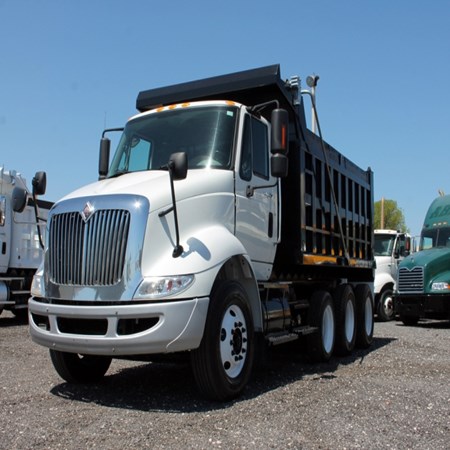 Used INTERNATIONAL 8600 Tri-Axle Steel Dump Truck for sale