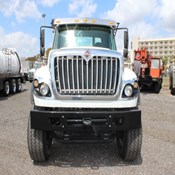 Used INTERNATIONAL WorkStar 7600 Roll-Off Truck for sale