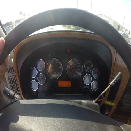 Used INTERNATIONAL PRO-STAR PREMIUM Roll-Off Truck for sale