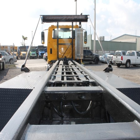 Used INTERNATIONAL PRO-STAR PREMIUM Roll-Off Truck for sale