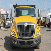 Used INTERNATIONAL PRO-STAR PREMIUM Roll-Off Truck for sale