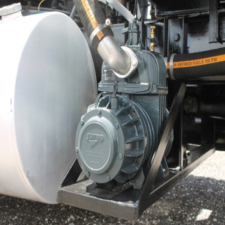 Used INTERNATIONAL 8600 Vacuum Truck for sale