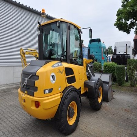 Used wheel loader L28F – Volvo – for Sale