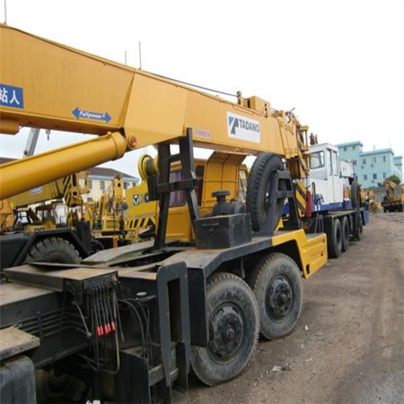 2000 TADANO TL300E