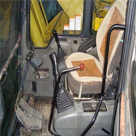 used komatsu excavator PC200-6