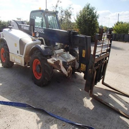 Used BOBCAT T35100SL Telescopic Forklift for Sale