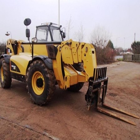 Used CATERPILLAR TH580B Telescopic  Forklift for Sale