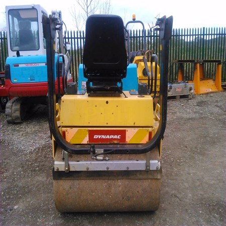 Used CC 122 C Twin drum Roller - DYNAPAC - for Sale