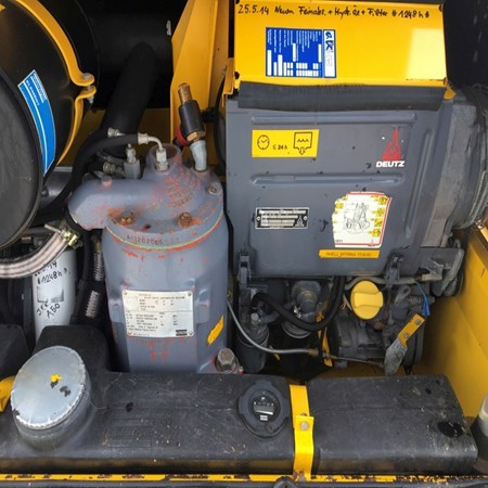 Used Air Compressor ATLAS COPCO XAS65 for Sale