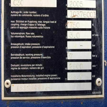 Used Air Compressor COMPAIR C30G in year 2005 for Sale