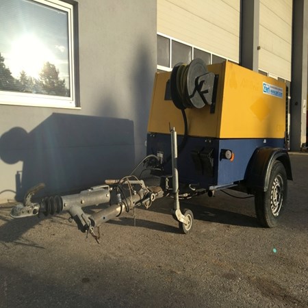 Used COMPAIR C30G Air Compressor in year 2004 for Sale