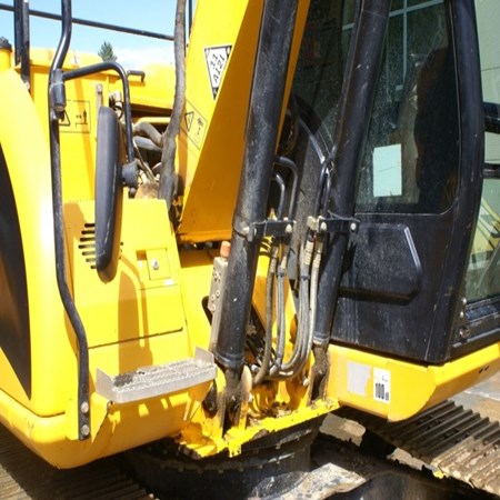 JCB – JS130LC Used Tracked Excavator for Sale