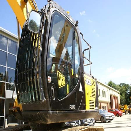 Used Crawler Excavator JS131 LC Plus – JCB for Sale