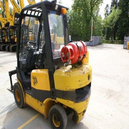JCB – 2005 – TLT30G Used Telescopic Lift Trucks for Sale