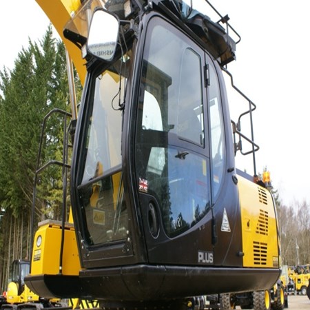 Used Tracked Excavator JS130 LC Plus – JCB for Sale