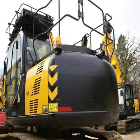 Used Tracked Excavator JS130 LC Plus – JCB for Sale