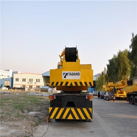 Hydraulic tadano crane 65ton GT650E 