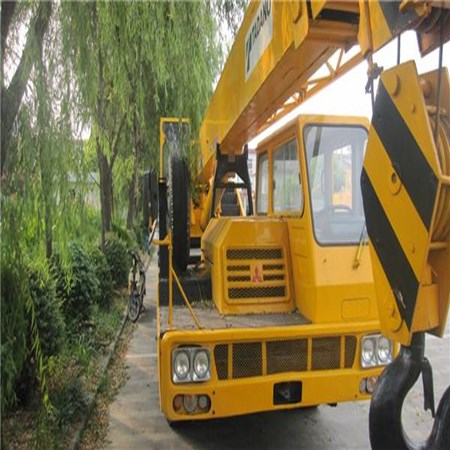 Original used truck crane 65t tadano 