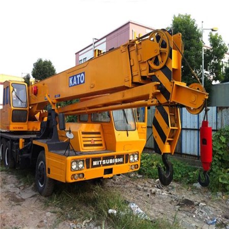 Kato used mobile crane 25t