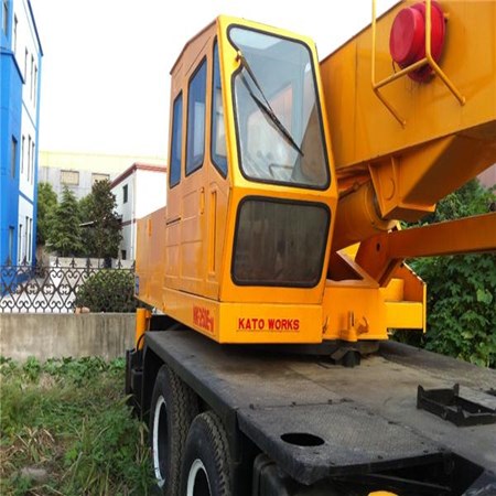 Kato used mobile crane 25t