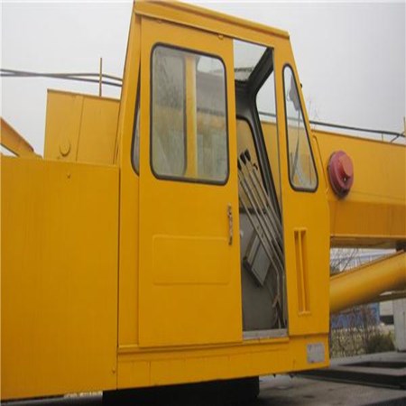 Used truck crane tadano 65T