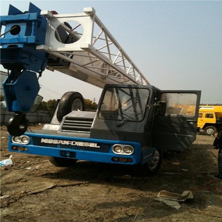 Second-hand crane 25ton tadano 