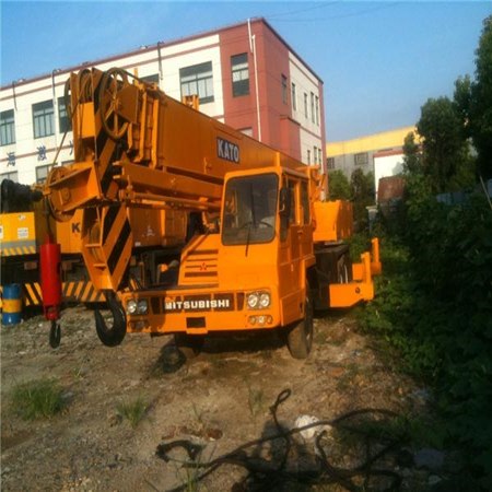 Kato used truck crane 25ton 