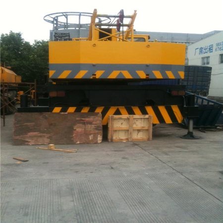 Original truck crane 80ton