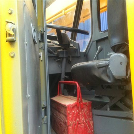 Original truck crane 80ton